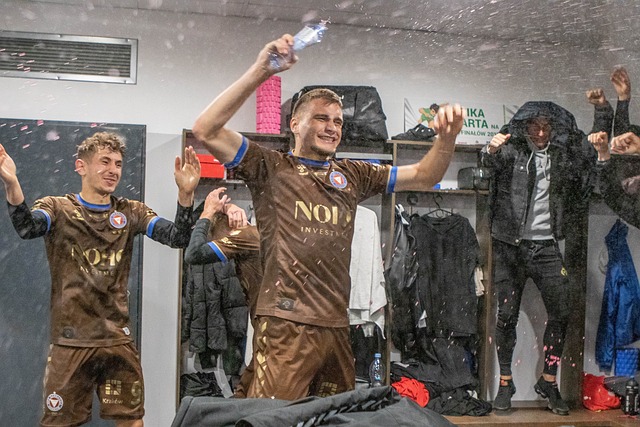 包括棋类竞 包括棋类竞