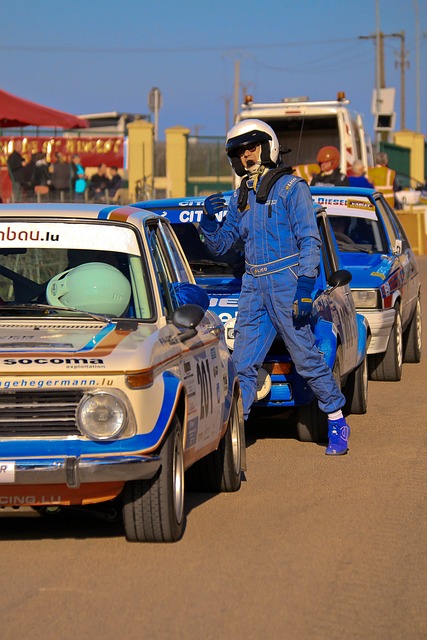 與責任中閃 與責任中閃