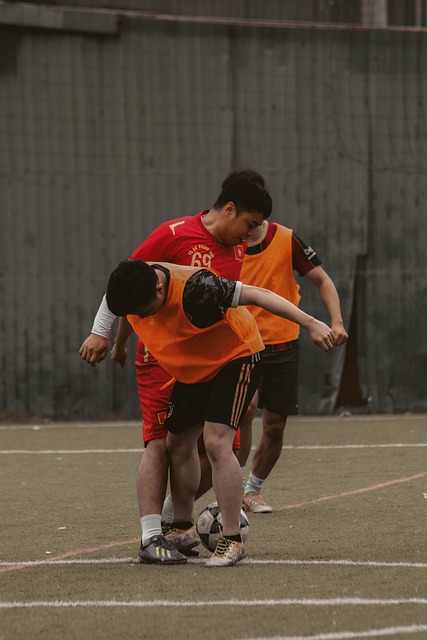 显激烈 显激烈
